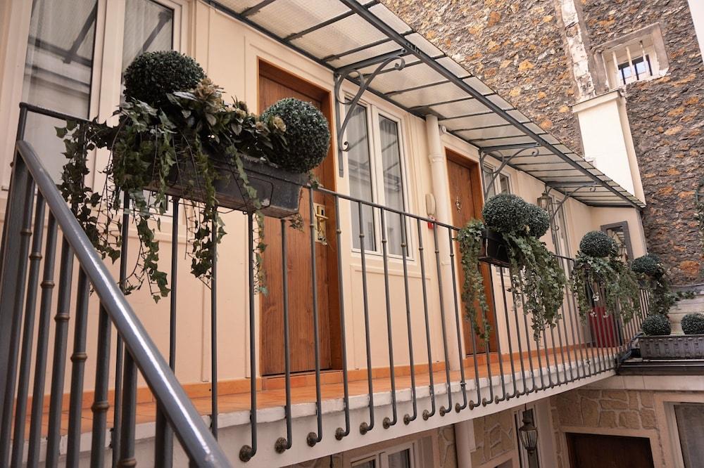 Hotel Istria By Magna Arbor Paris Bagian luar foto