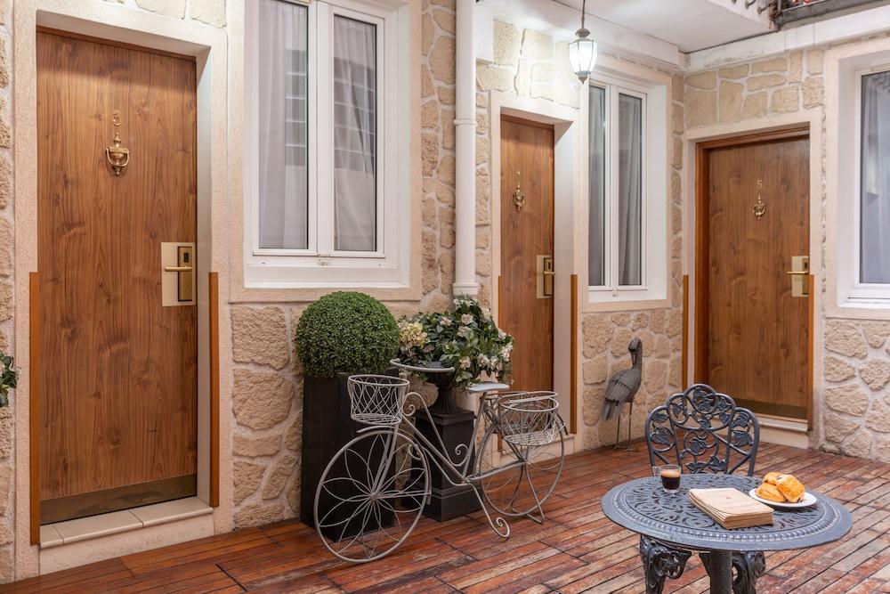 Hotel Istria By Magna Arbor Paris Bagian luar foto